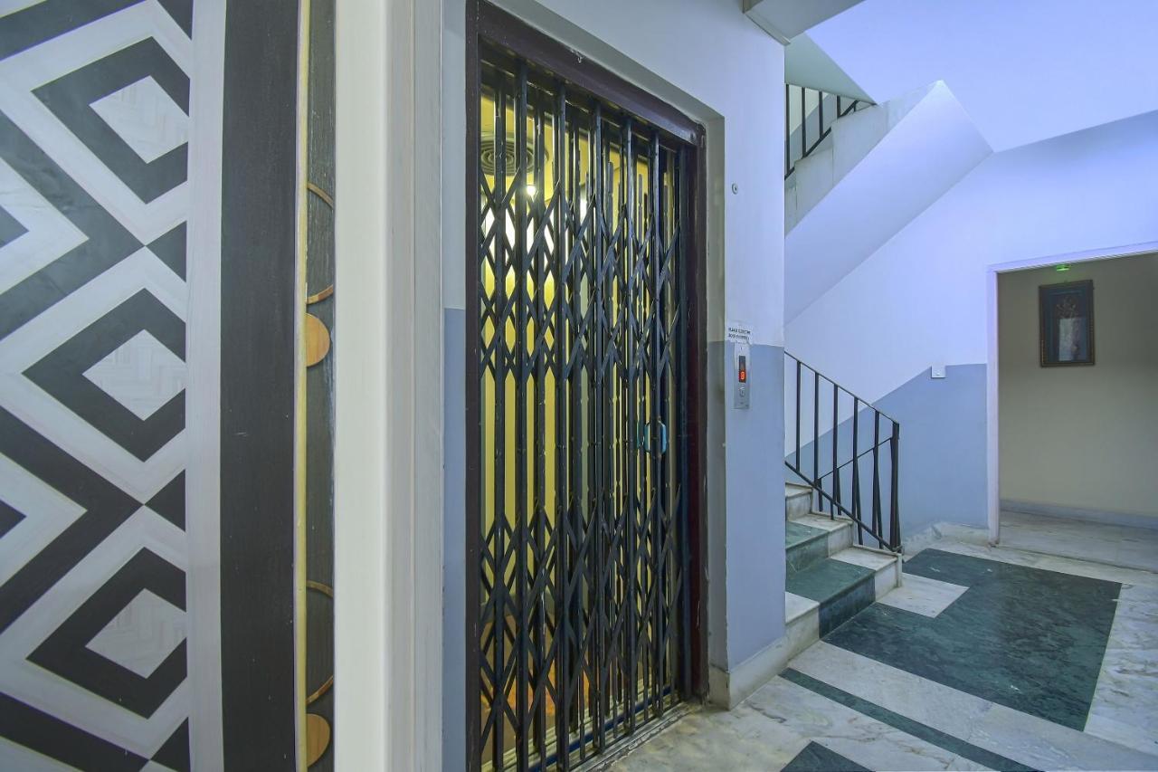 Super Collection O Bricks Inn Hazra Road Near Birla Mandir Calcuta Exterior foto