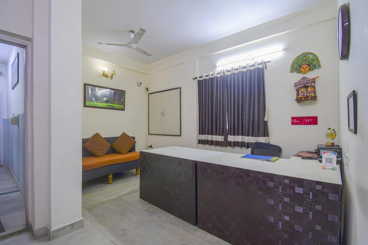Super Collection O Bricks Inn Hazra Road Near Birla Mandir Calcuta Exterior foto